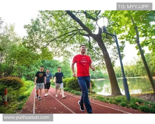 从职业赛场到乡村绿地足球明星们的乡村超越之旅 从职业赛场到乡村绿地足球明星们的乡村超越之旅